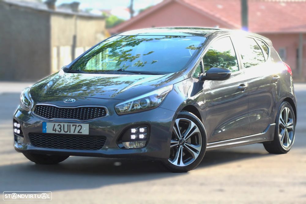 Kia Ceed 1.6 CRDi GT Line - 1