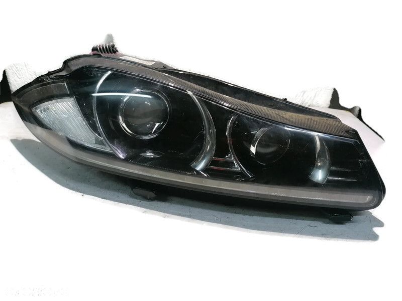 JAGUAR XF 2012r LIFT LAMPA PRAWY PRZÓD PRZEDNIA - 1