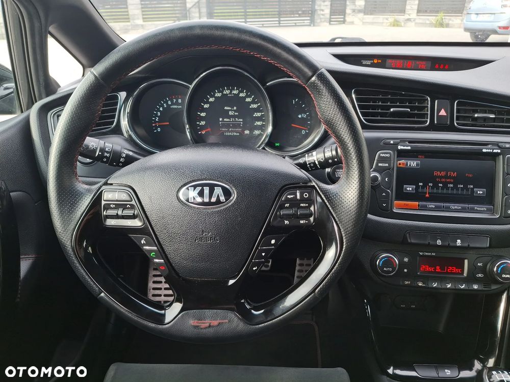 Kia Ceed 1.6 T-GDI GT - 10