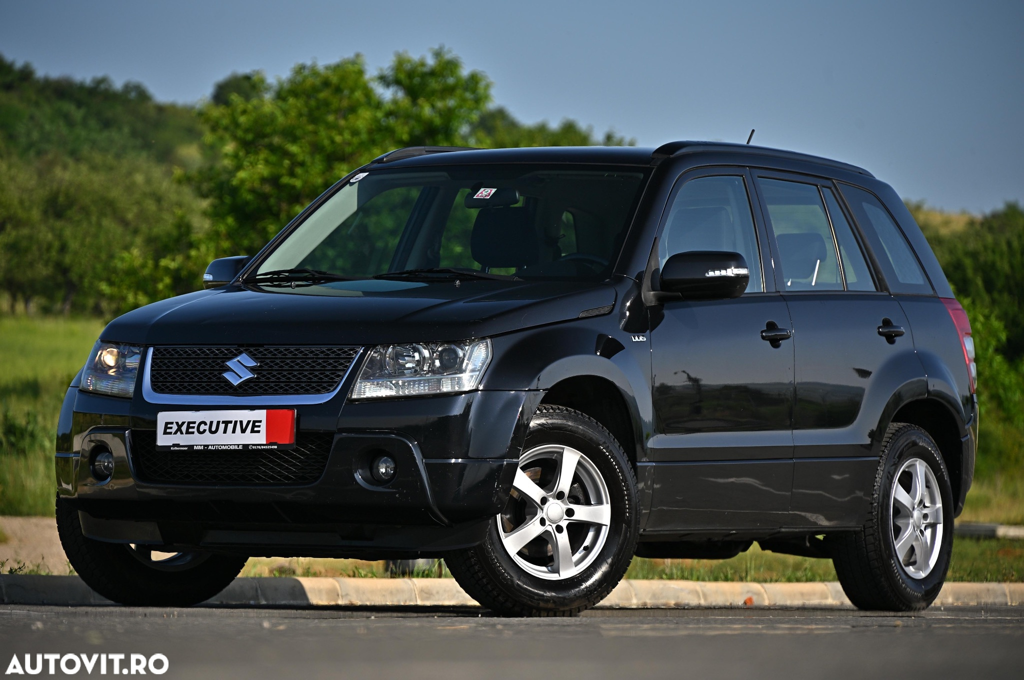 Suzuki Grand Vitara 1.9 DDiS Comfort + DPF Family - 3