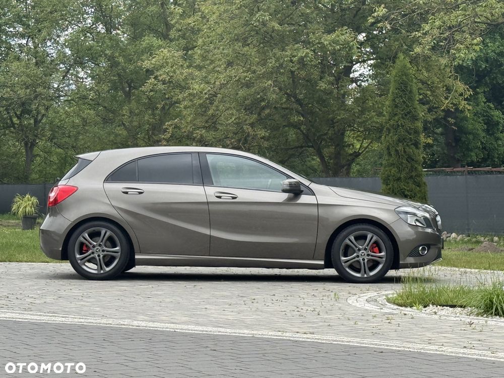Mercedes-Benz Klasa A 180 (BlueEFFICIENCY) 7G-DCT Urban - 37