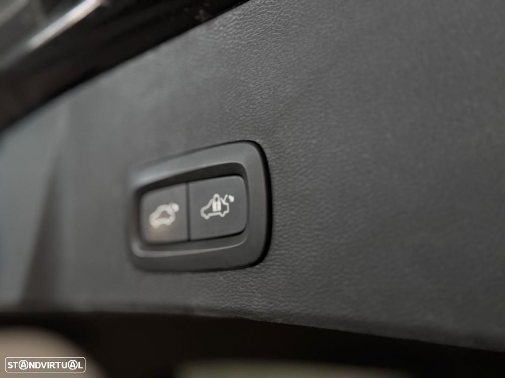 Volvo XC 40 1.5 T5 PHEV Inscription Expression - 21