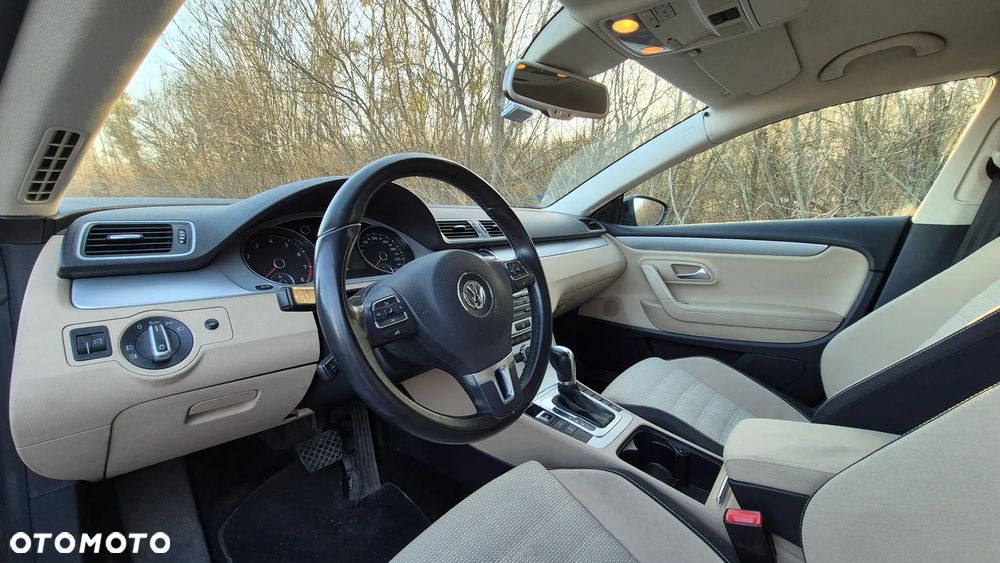 Volkswagen CC - 9
