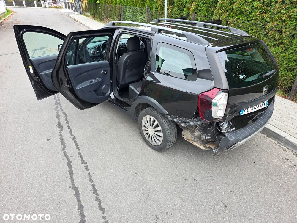 Dacia Logan TCe 90 S&S Stepway Celebration - 20