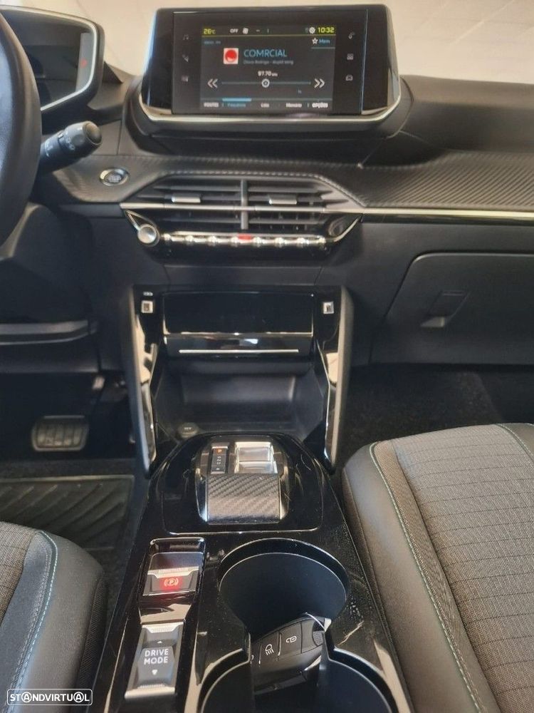 Peugeot e-2008 50 kWh Allure Pack - 12