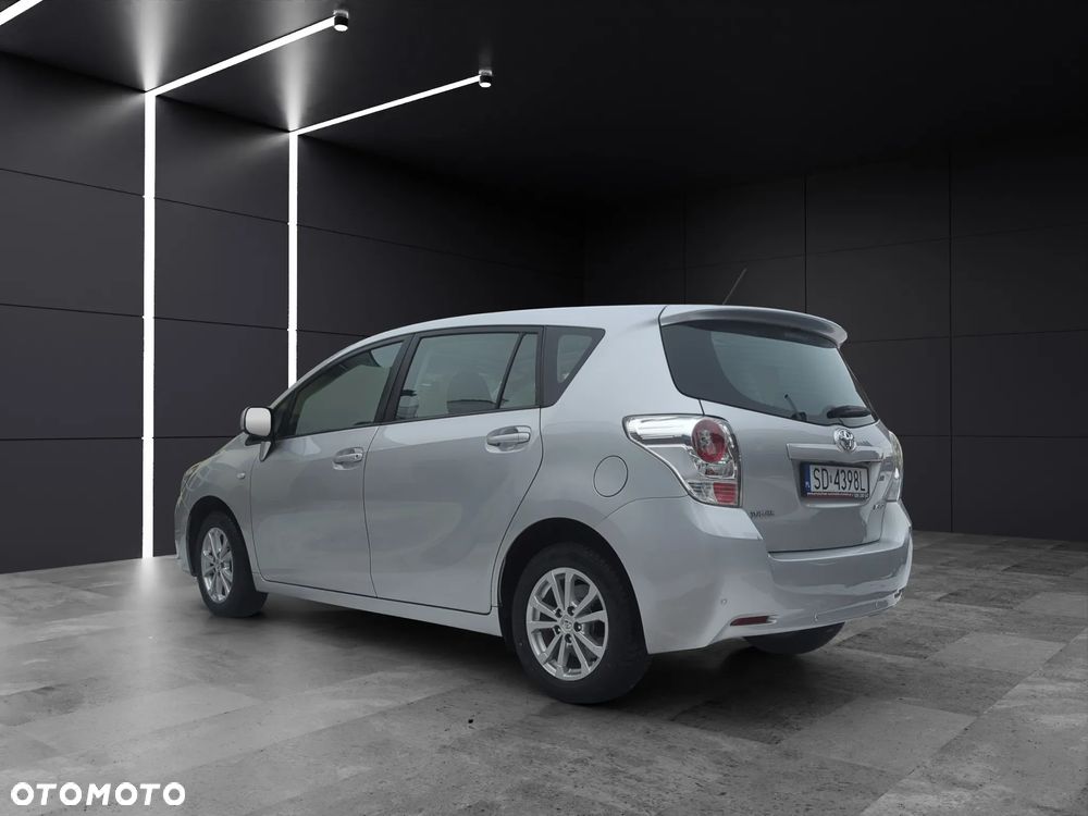 Toyota Verso 1.8 5-Sitzer Executive - 4