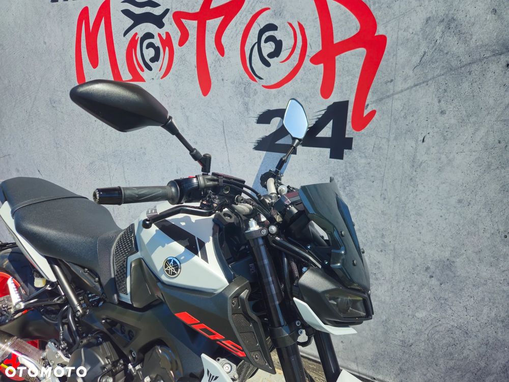 Yamaha MT - 11