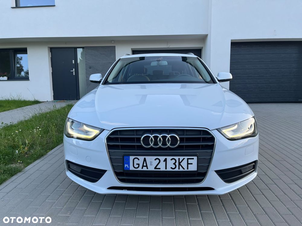 Audi A4 Avant 2.0 TDI - 15
