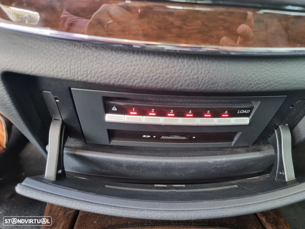 Mercedes-Benz S 250 CDI DPF BlueEFFICIENCY 7G-TRONIC - 22