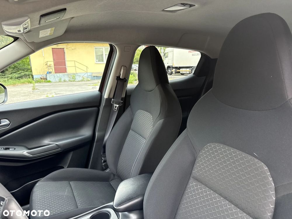 Nissan Juke 1.0 DIG-T Acenta DCT - 13