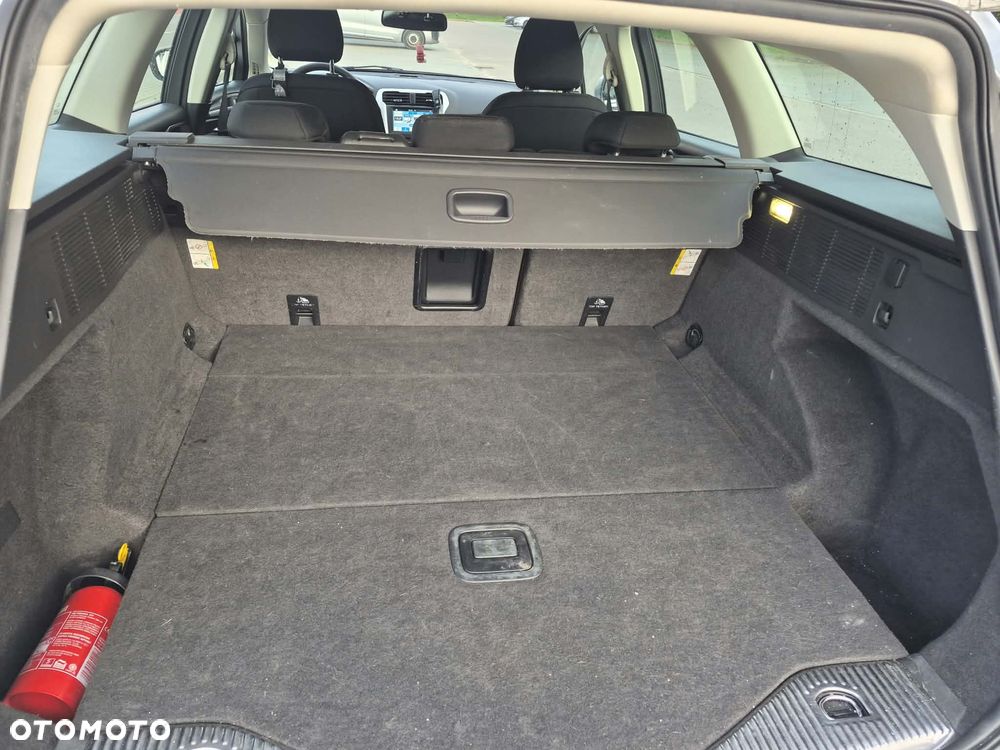 Ford Mondeo - 12