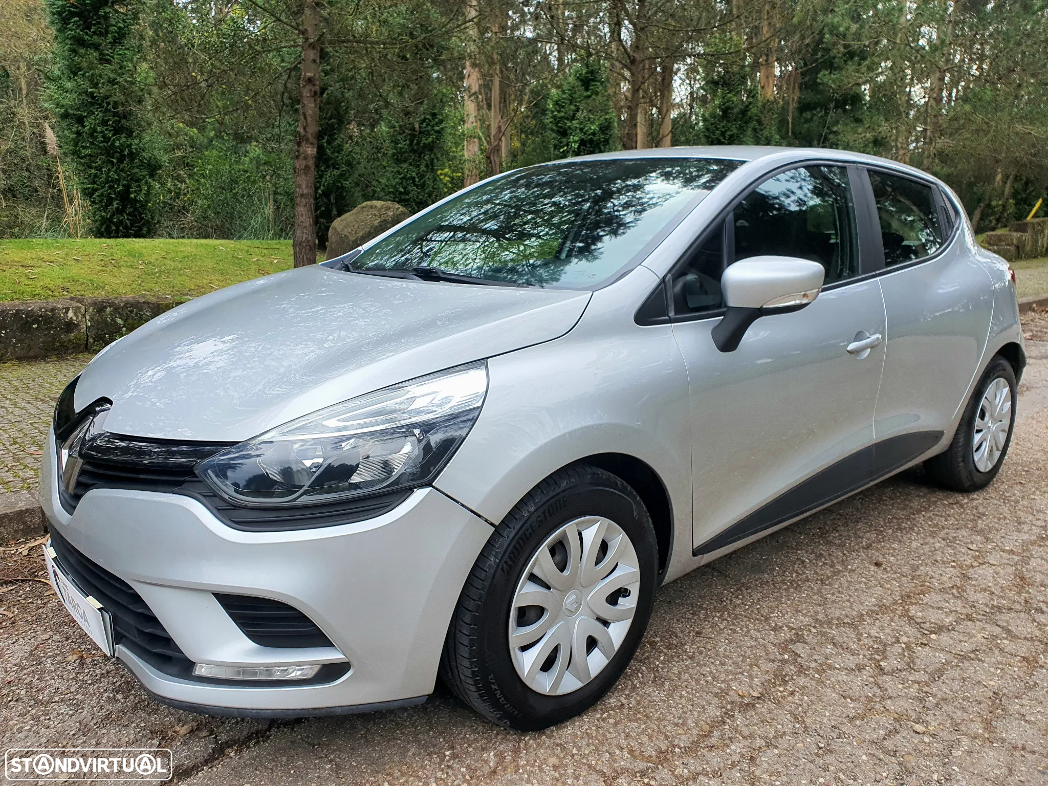 Renault Clio 1.5 dCi Zen - 13