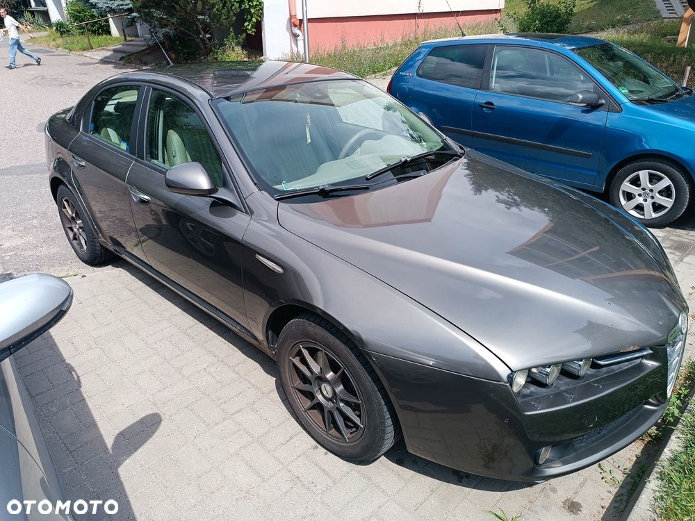 Alfa Romeo 159 - 2