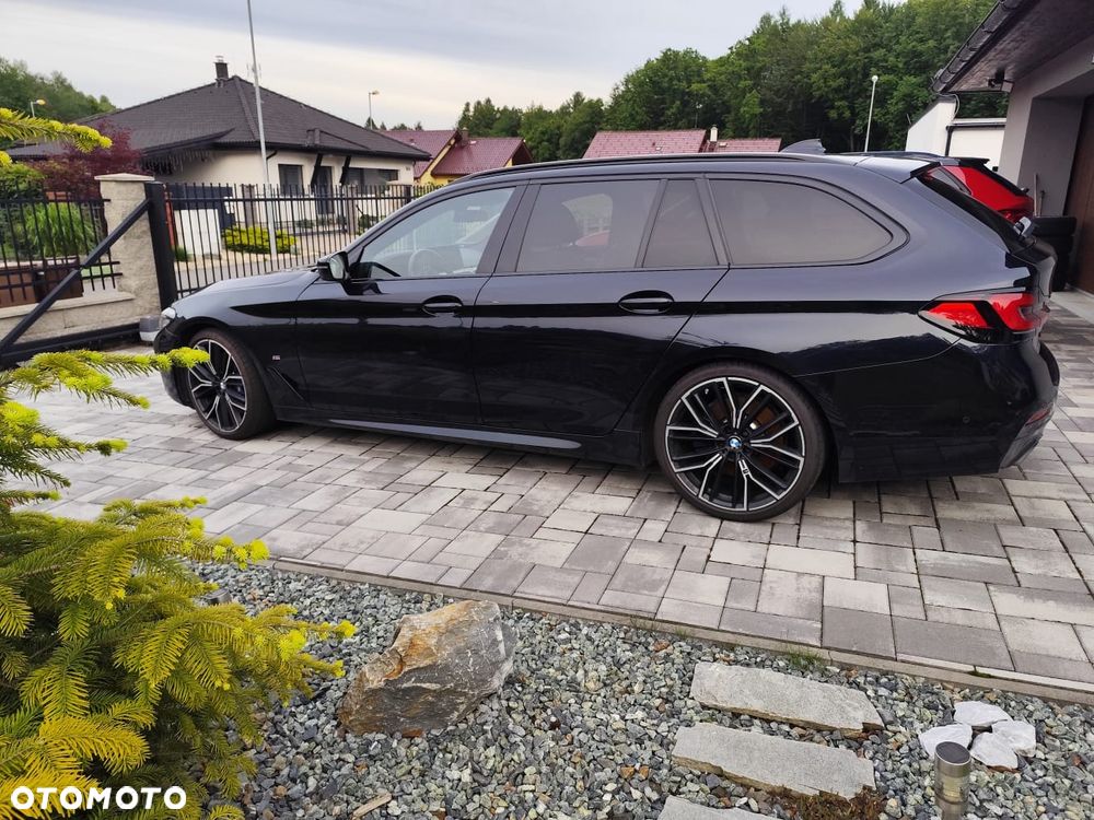 BMW 530D 2022 photo 2