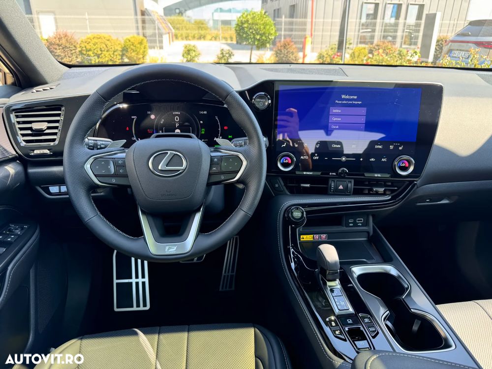 Lexus Seria NX 450h+ AWD CVT PHEV F Sport - 14
