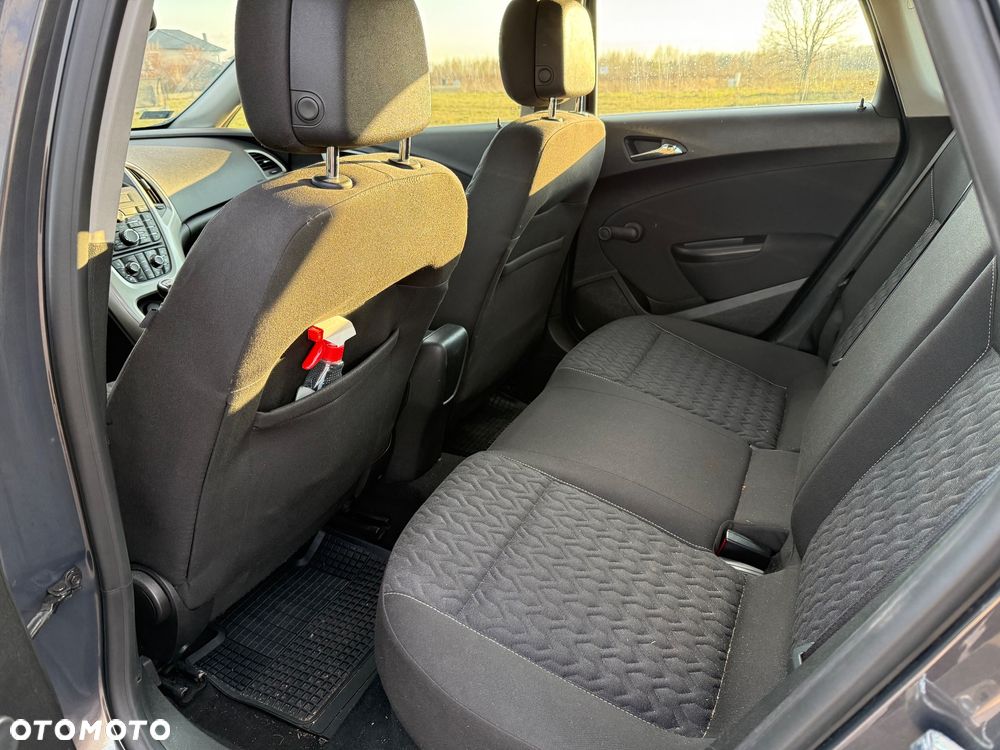 Opel Astra 1.4 T Active - 11