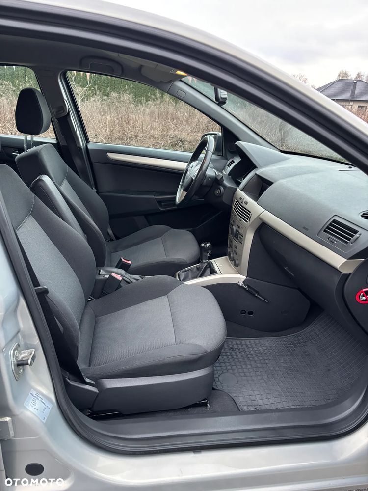 Opel Astra - 13