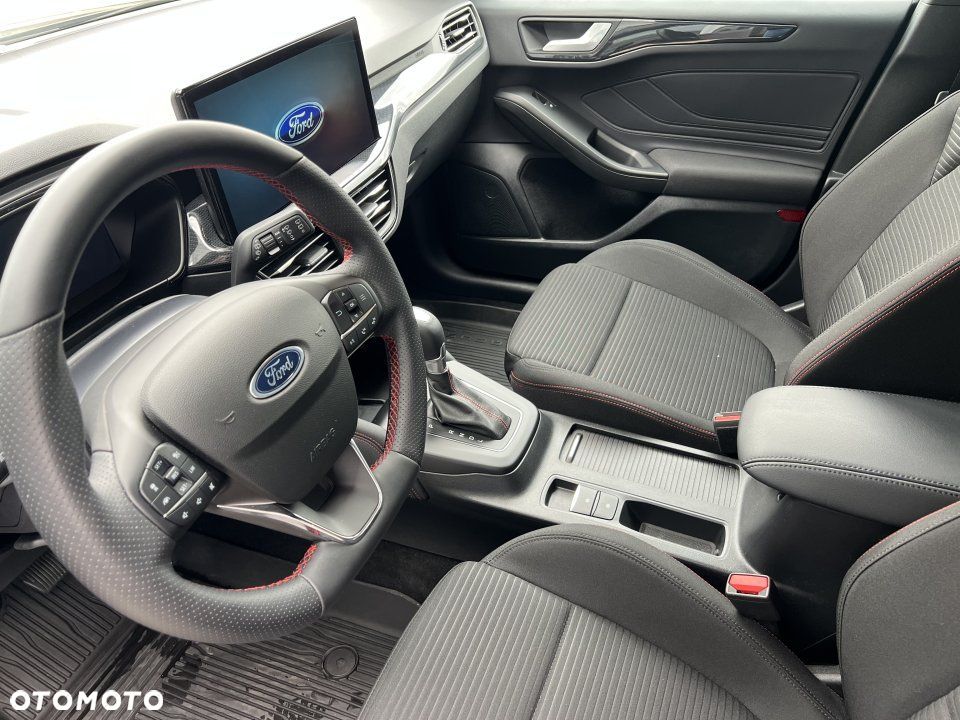 Ford Focus - 12