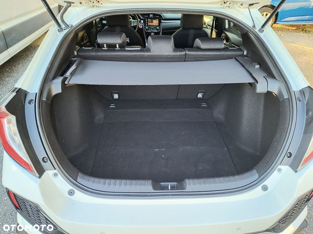 Honda Civic 1.5 T Sport Plus (Navi) - 28