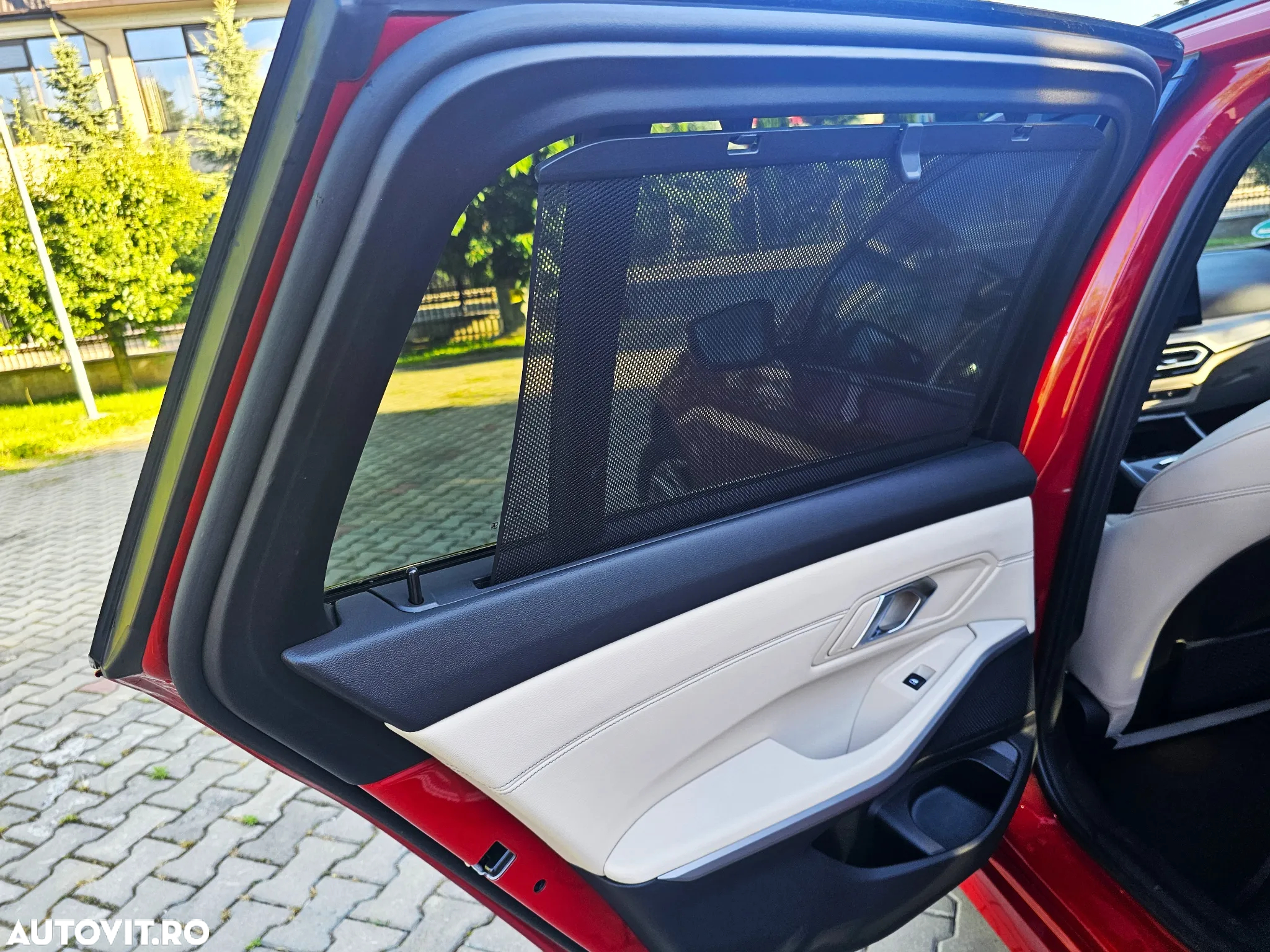 BMW Seria 3 320e Touring Aut. M Sport - 11