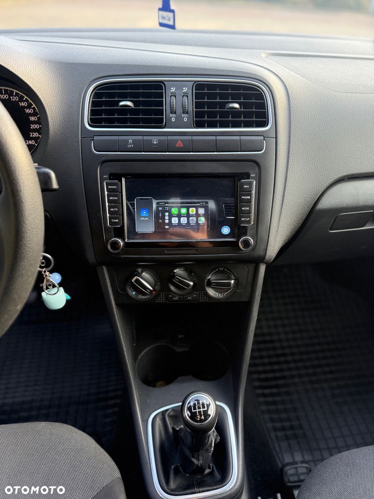 Volkswagen Polo 1.4 16V Trendline - 6