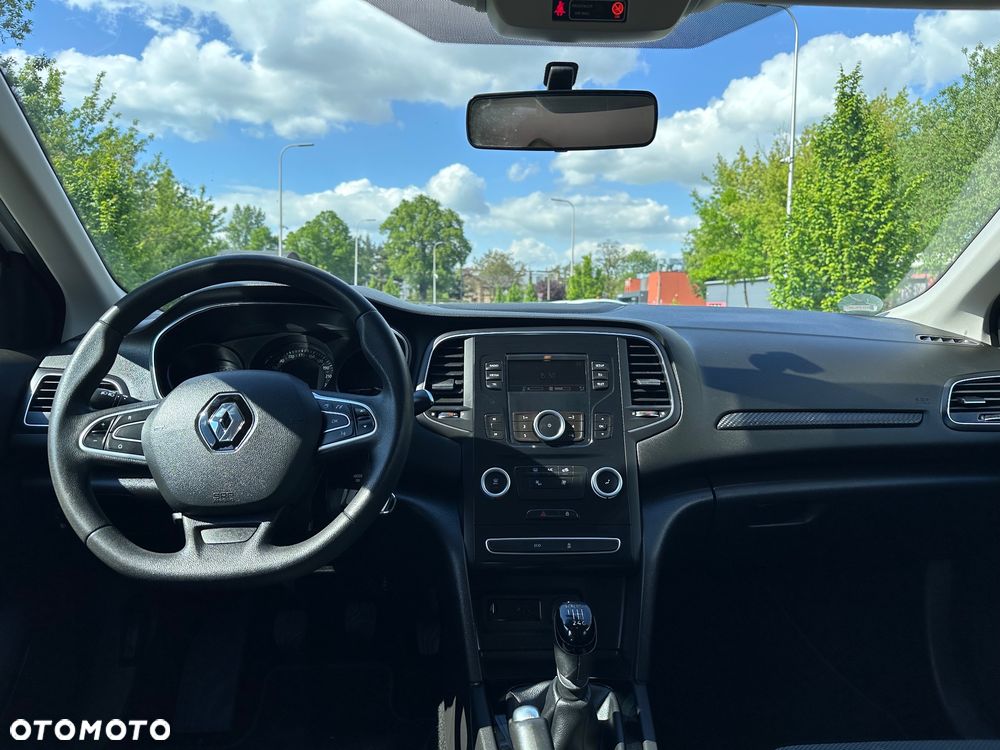 Renault Megane ENERGY TCe 100 LIFE - 22