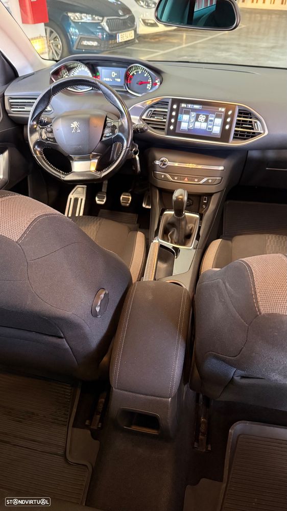 Peugeot 308 SW 1.6 BlueHDi Style - 18