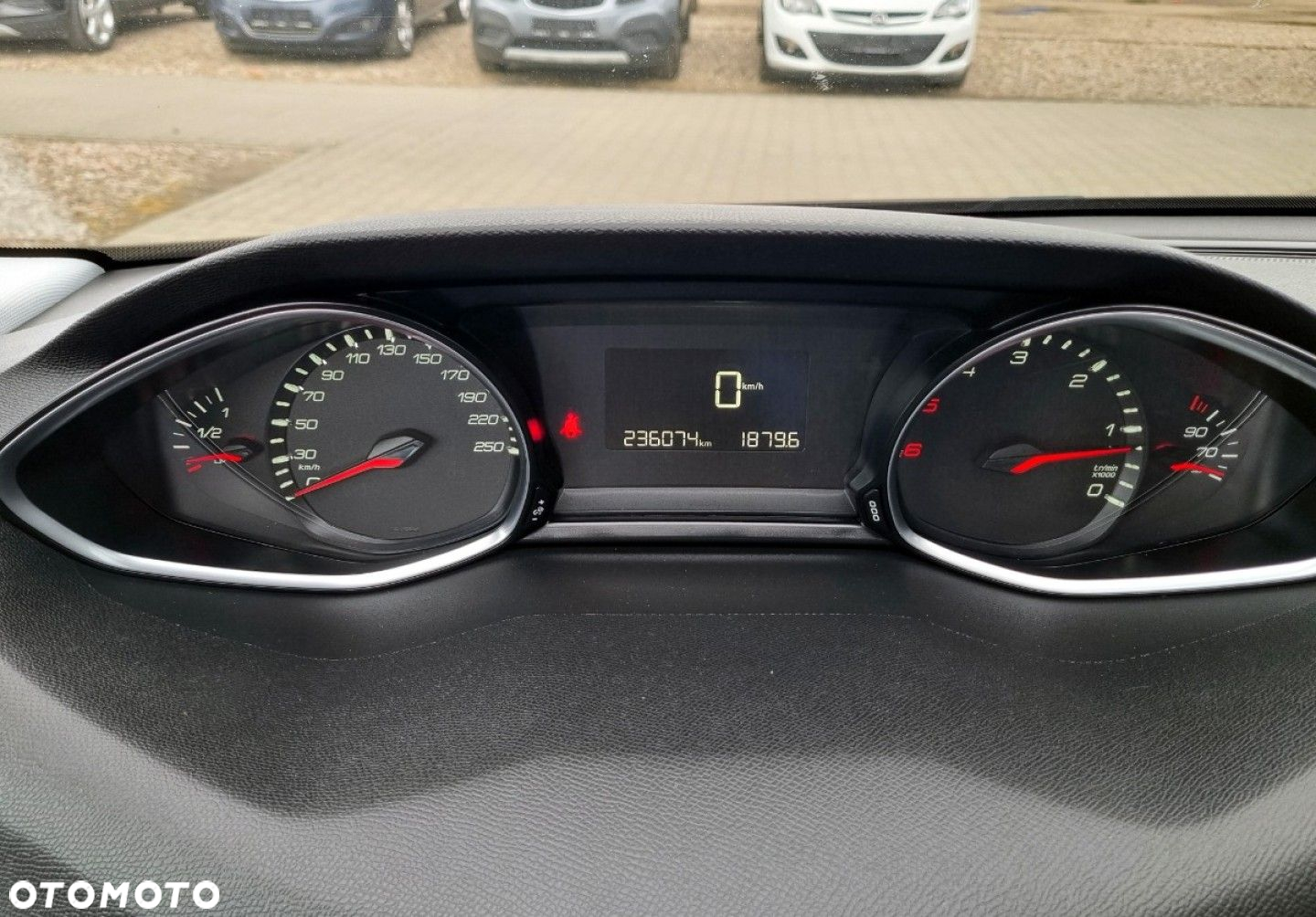Peugeot 308 - 35