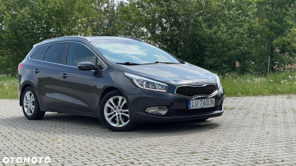 Kia Ceed - 1