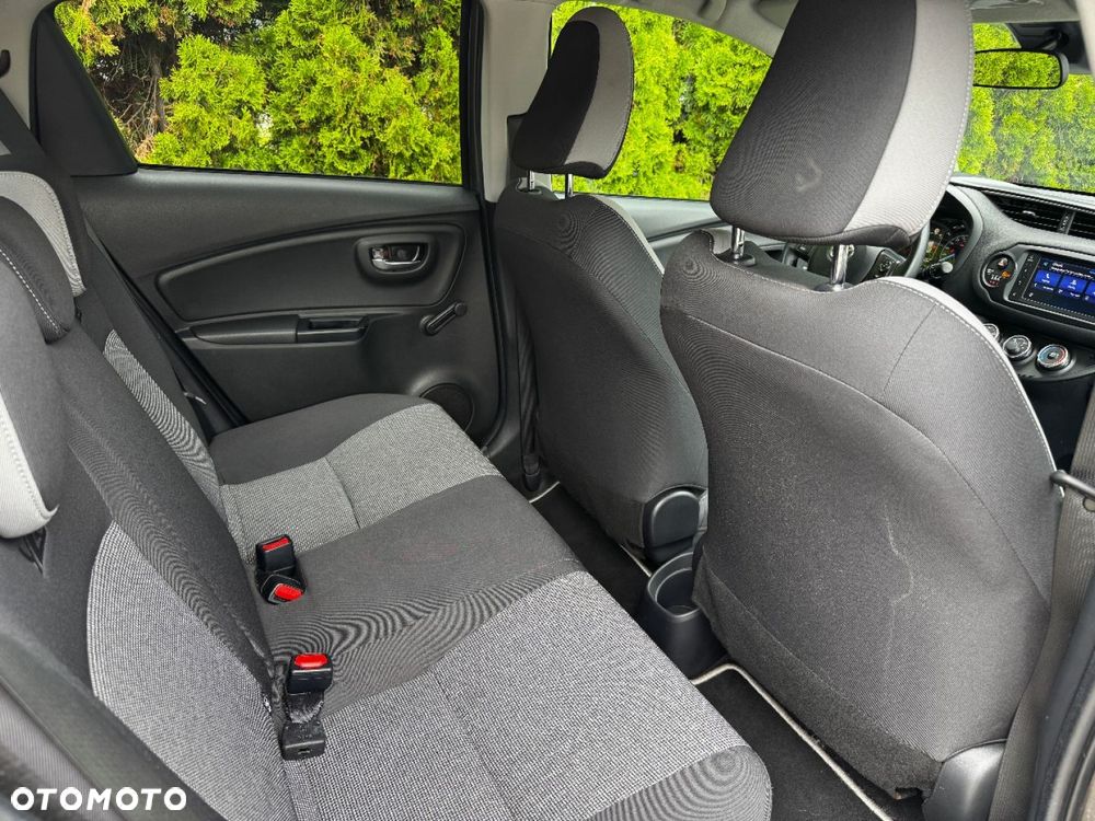 Toyota Yaris 1.5 20th Anniversary - 22