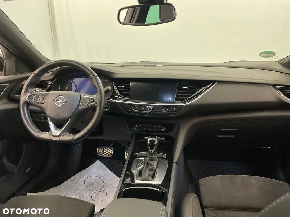Opel Insignia 2.0 CDTI 4x4 Elegance S&S - 9