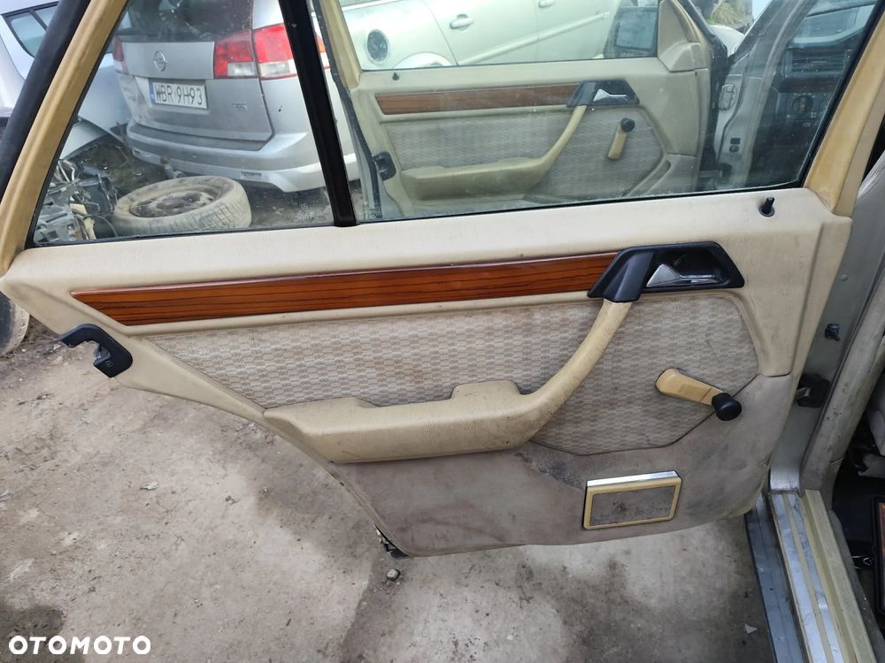 mercedes w124 124 fotel kanapa deska kokpit podsufitka boczek podłokietnik licznik panel szyb - 4