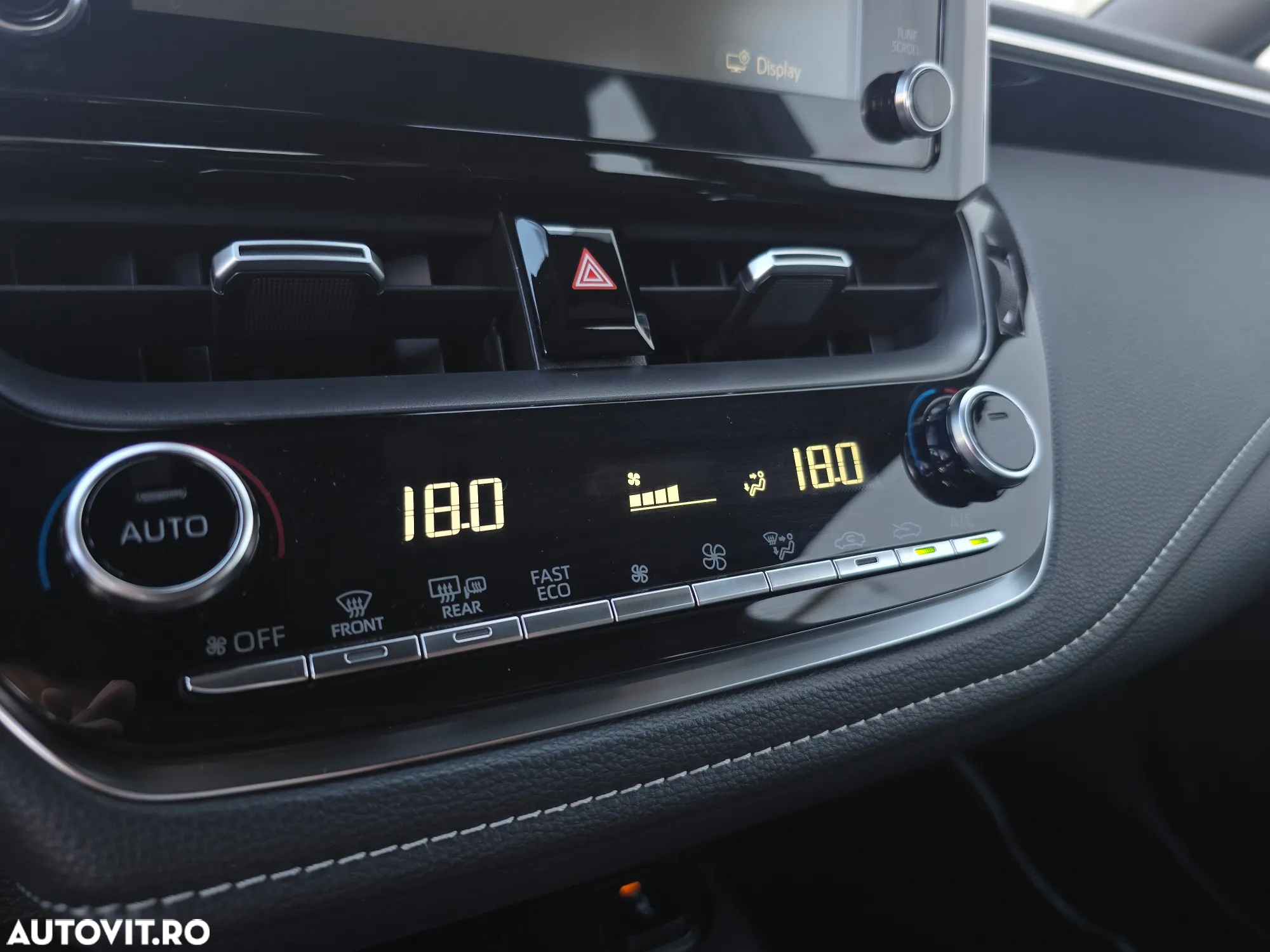 Toyota Corolla - 16