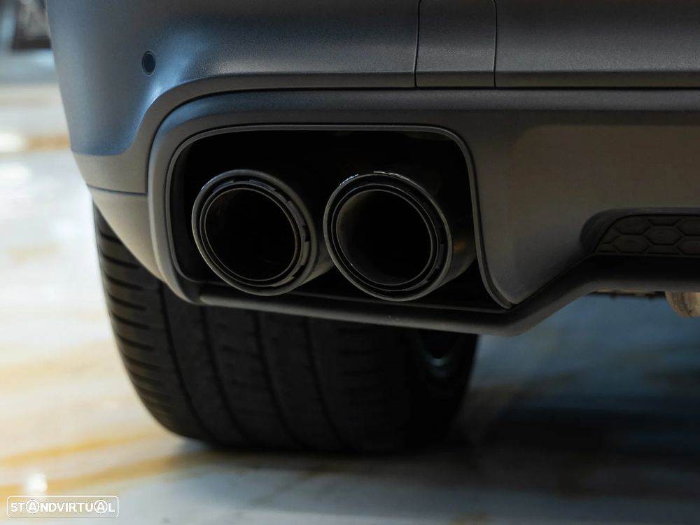 Porsche Cayenne Platinum Edition - 21