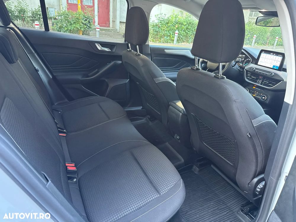 Ford Focus 1.5 EcoBlue Titanium X - 11