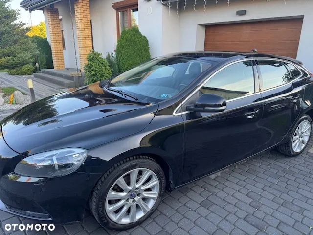 Volvo V40 D2 Drive-E Dynamic Edition - 1