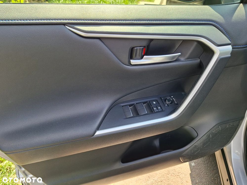 Toyota RAV4 2.5 Hybrid Selection 4x4 - 17