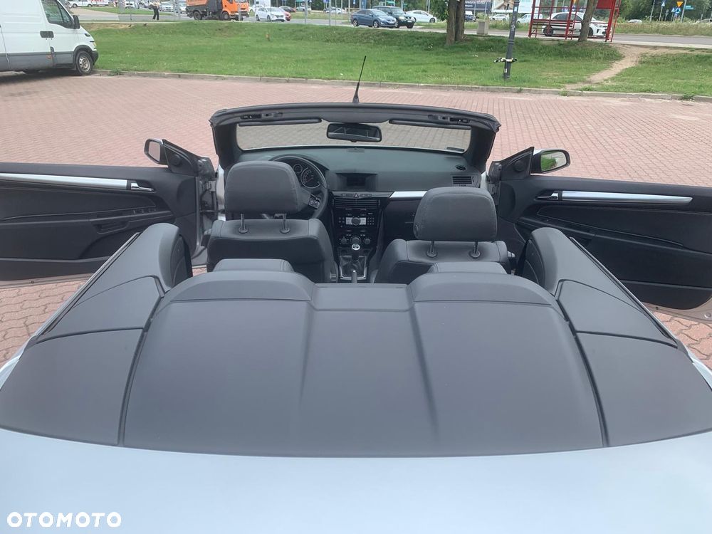 Opel Astra - 12