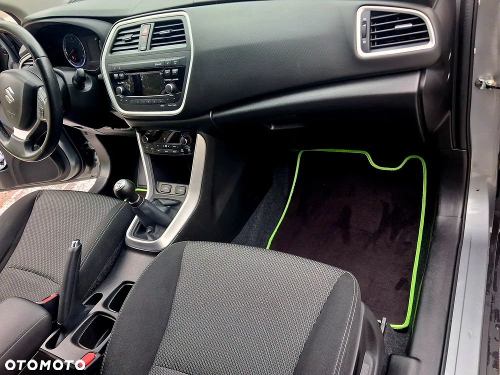 Suzuki SX4 S-Cross - 15