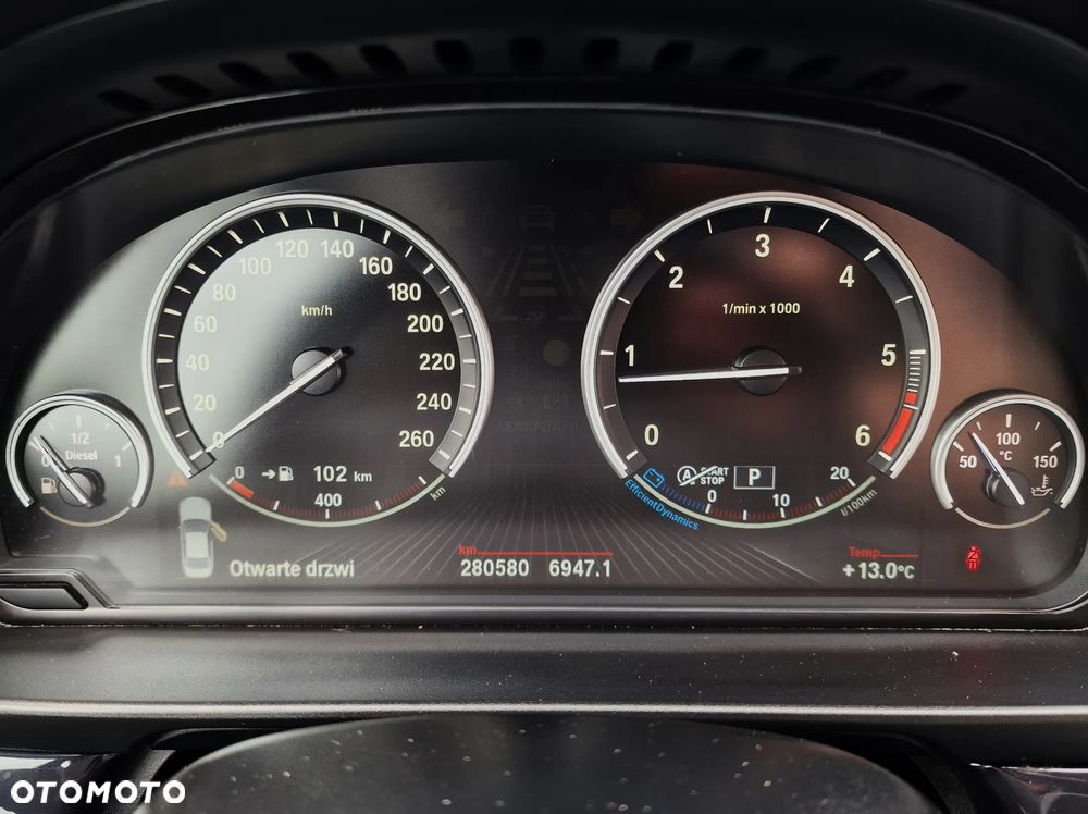 BMW Seria 5 520d Modern Line - 35
