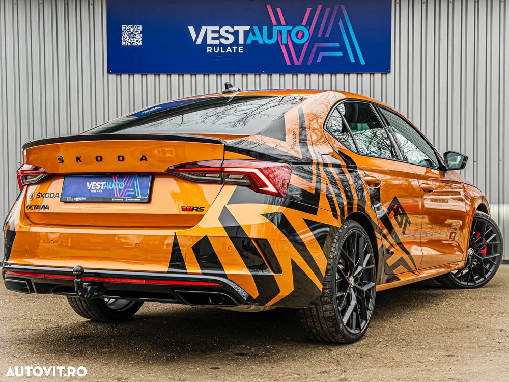Skoda Octavia 2.0 245 TSI DSG RS - 2