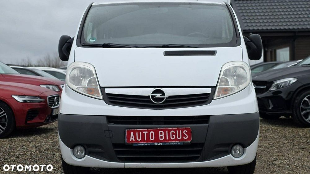 Opel Vivaro - 2