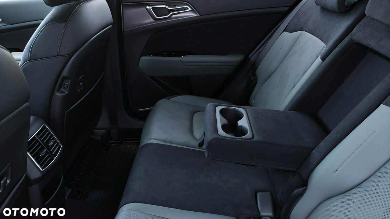Kia Sportage - 13