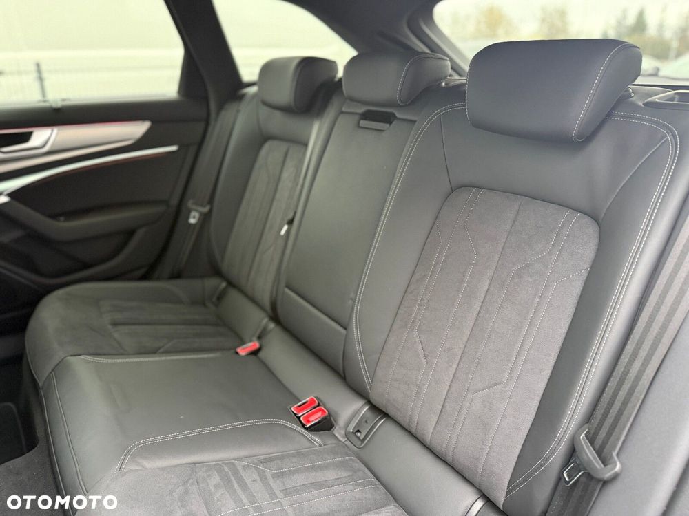 Audi A6 Allroad - 13