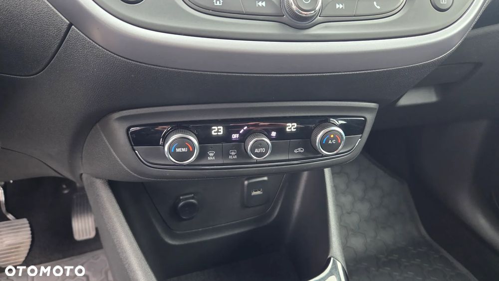 Opel Crossland X 1.2 T Enjoy S&S - 19