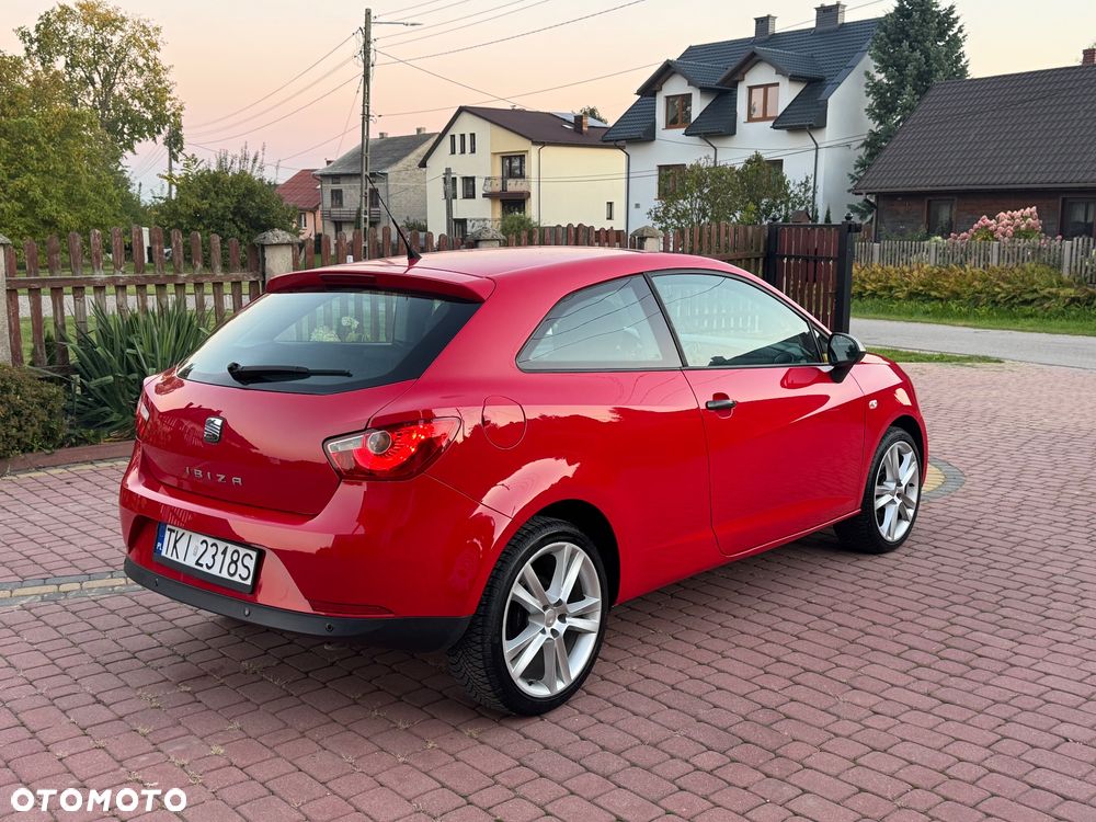 Seat Ibiza SC 1.4 16V Sport - 4