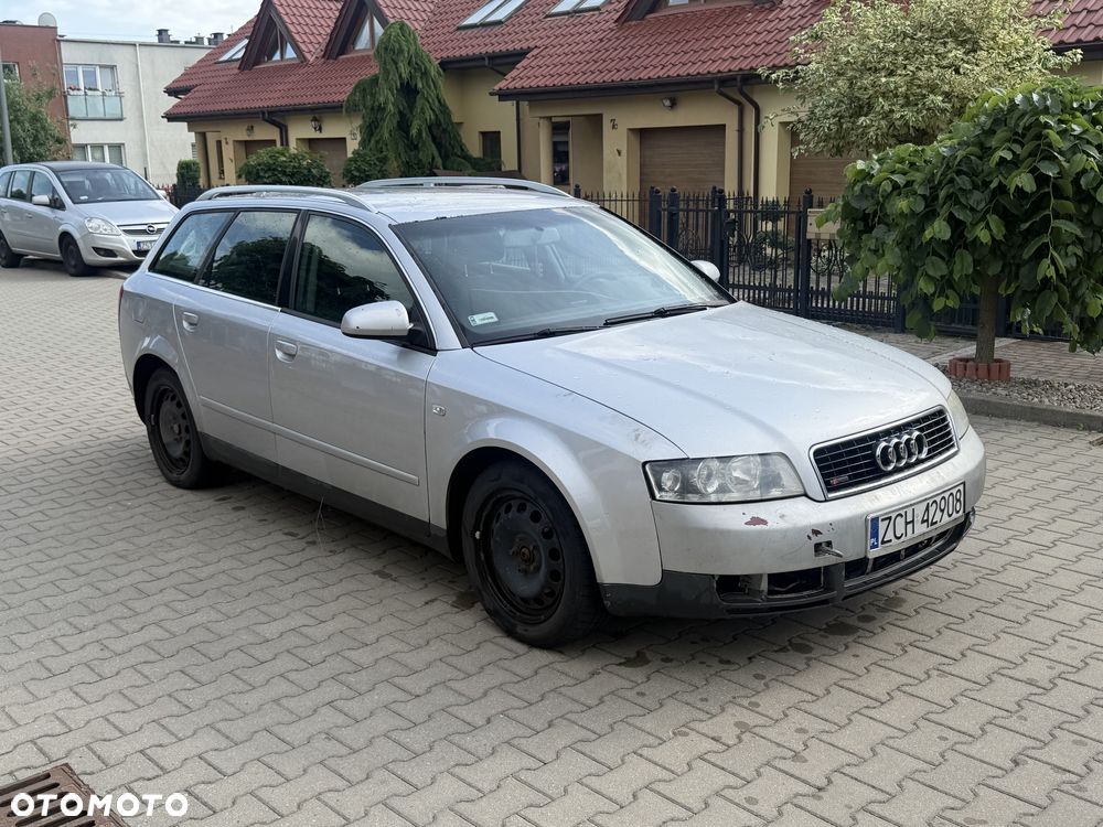 Audi A4 Avant - 1