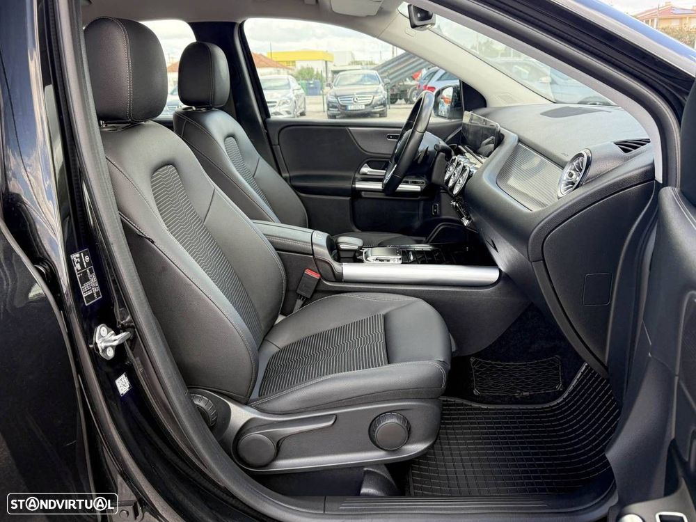 Mercedes-Benz B 180 d 7G-DCT Style - 11