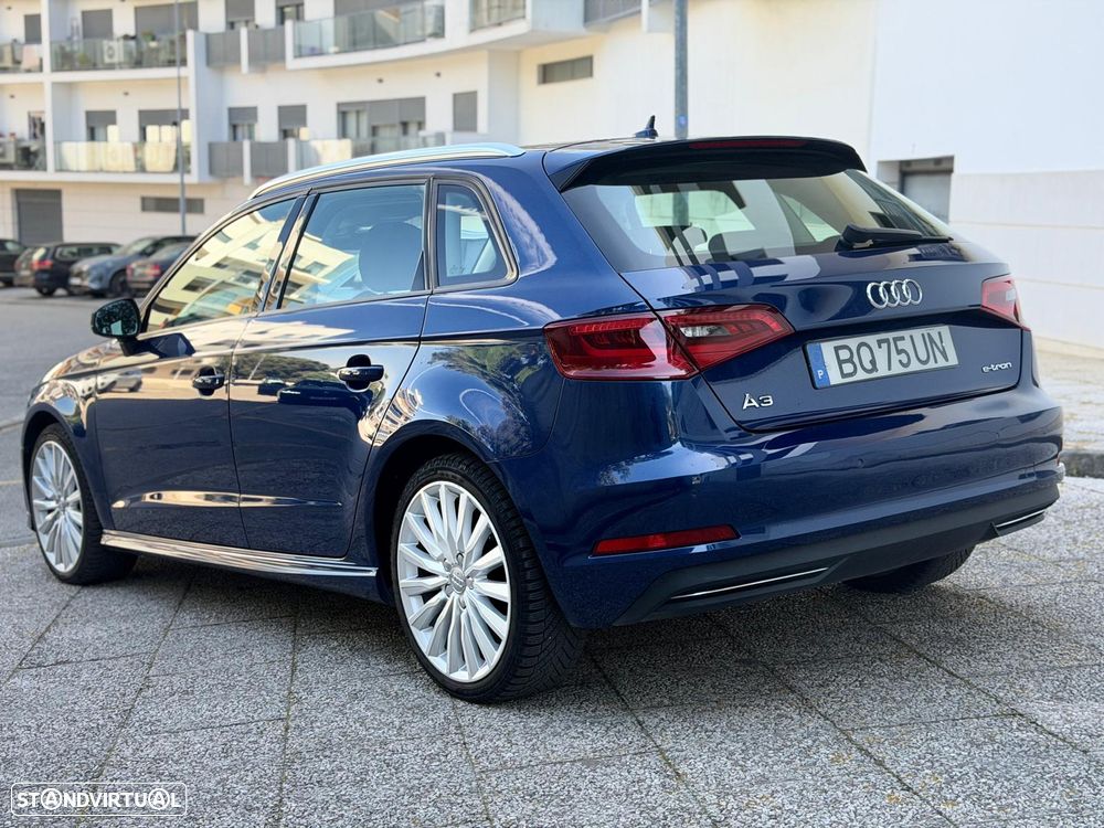 Audi A3 Sportback - 12