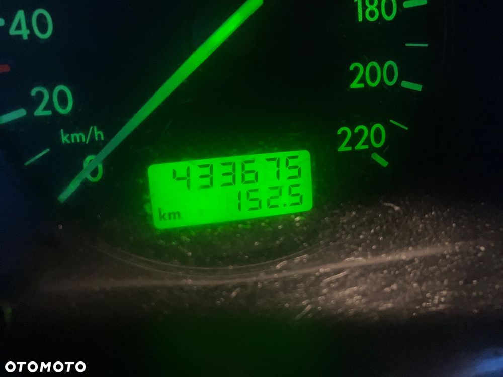 Volkswagen Passat - 7